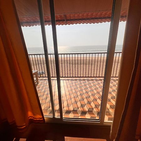 Darsy Residency Hotel Агонда Екстериор снимка