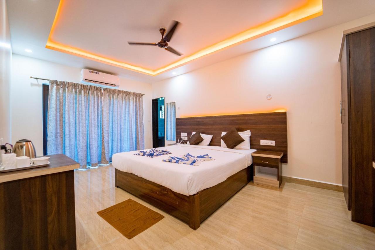 Darsy Residency Hotel Агонда Екстериор снимка
