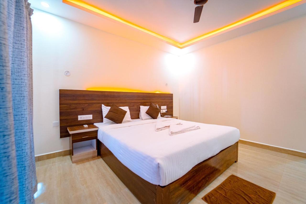 Darsy Residency Hotel Агонда Екстериор снимка