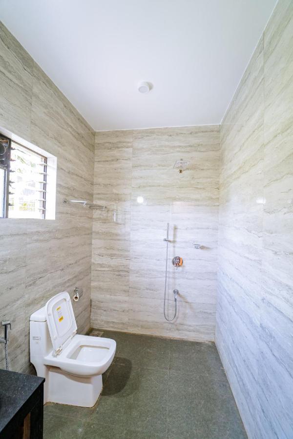 Darsy Residency Hotel Агонда Екстериор снимка