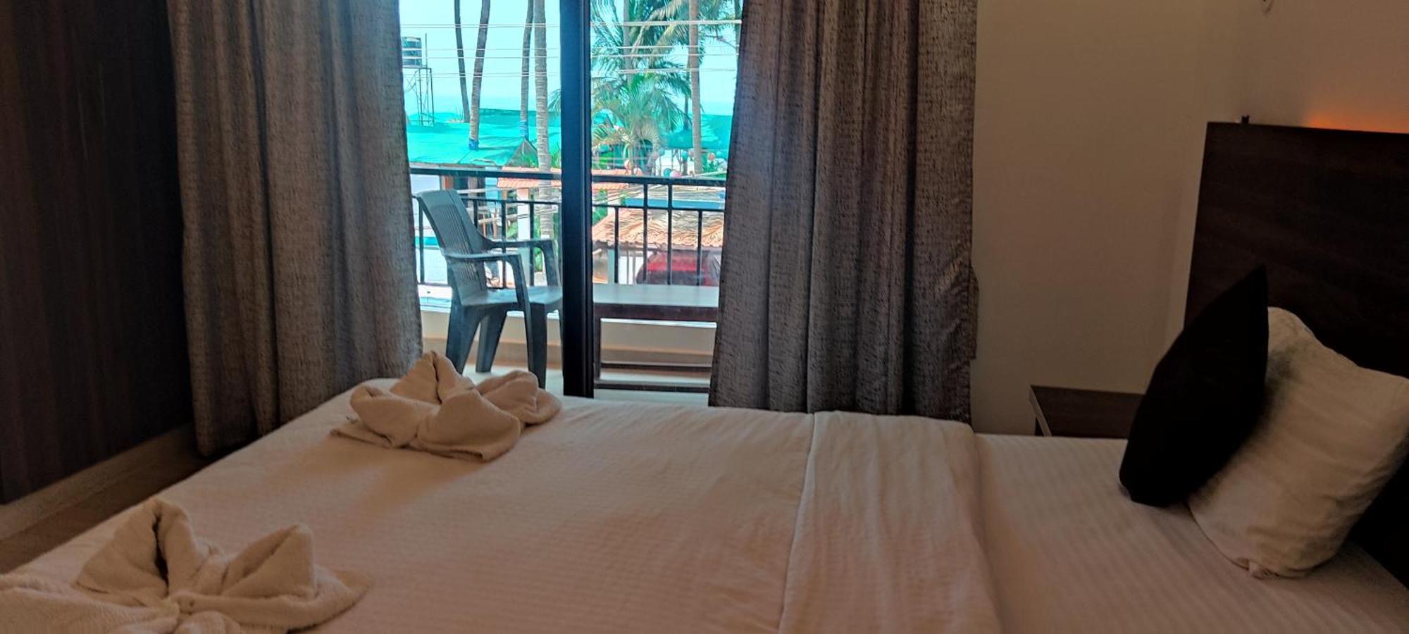 Darsy Residency Hotel Агонда Екстериор снимка