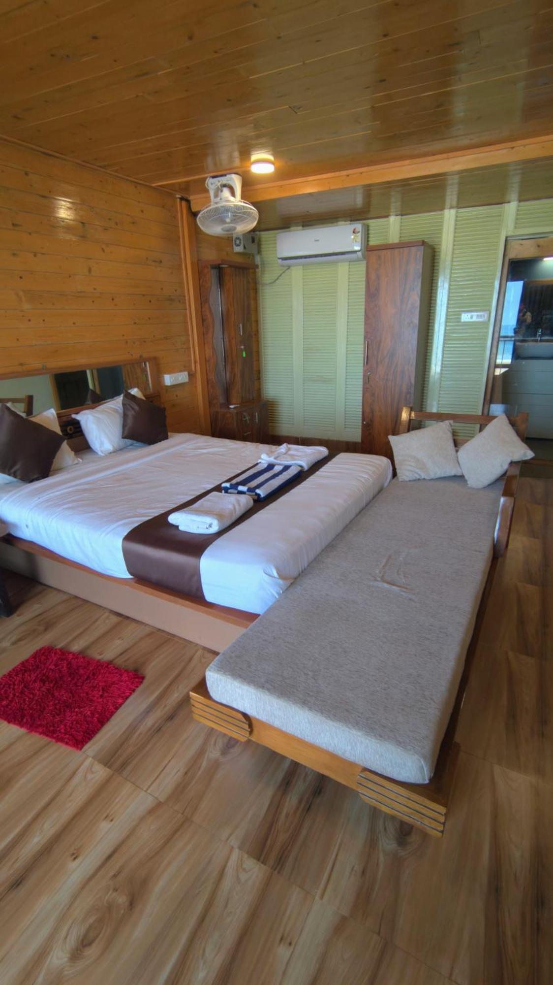 Darsy Residency Hotel Агонда Екстериор снимка